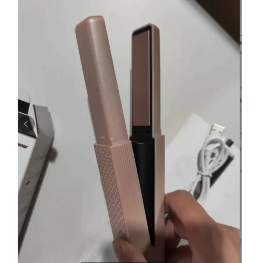 Mini Ceramic Hair Straightener